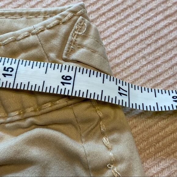 Z Cavaricci Light Khaki Shorts, Size 10 - Picture 10 of 11